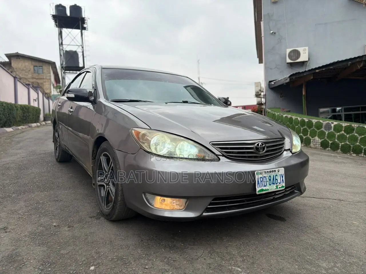 Toyota Camry LE 4dr Sedan (2.4L 4cyl 5A) 2005 Gray