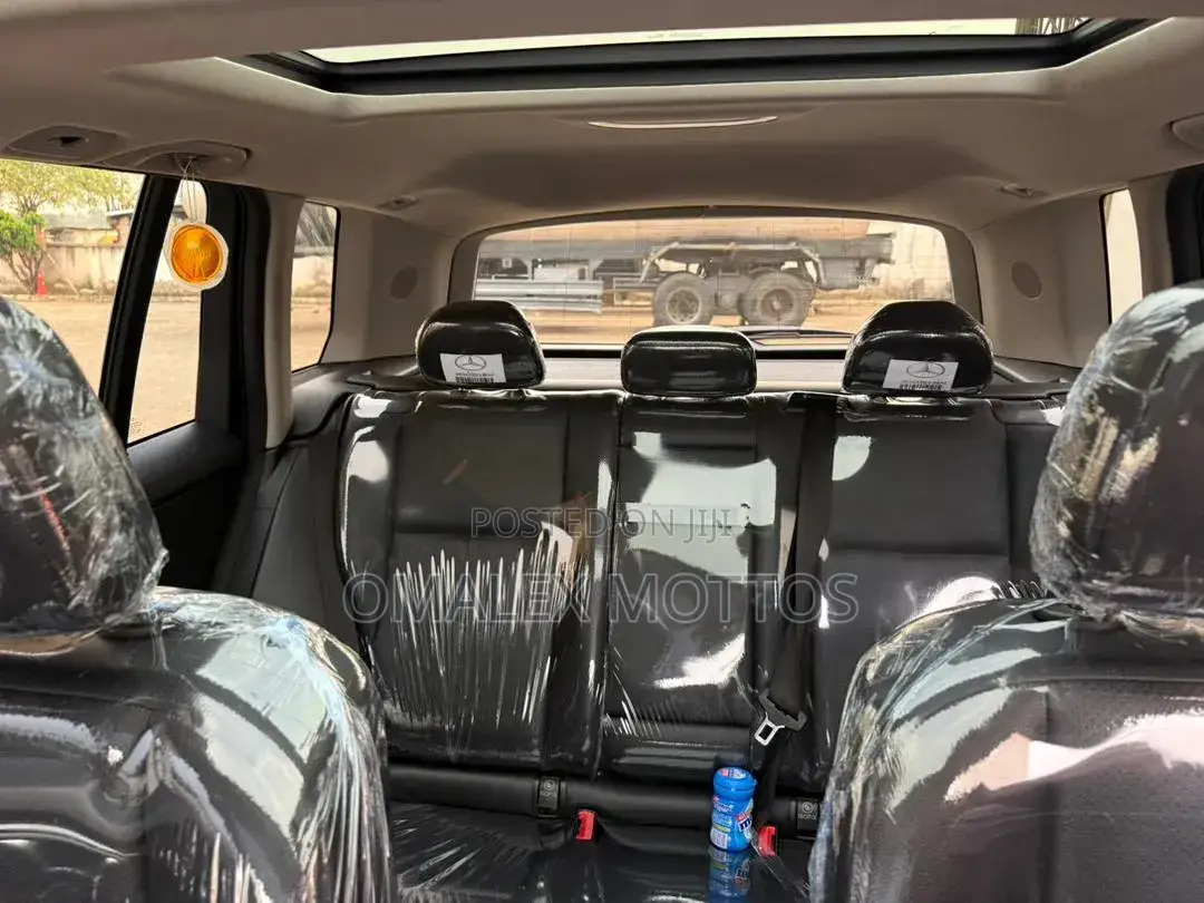 Mercedes-Benz GLK-Class 2013 Black