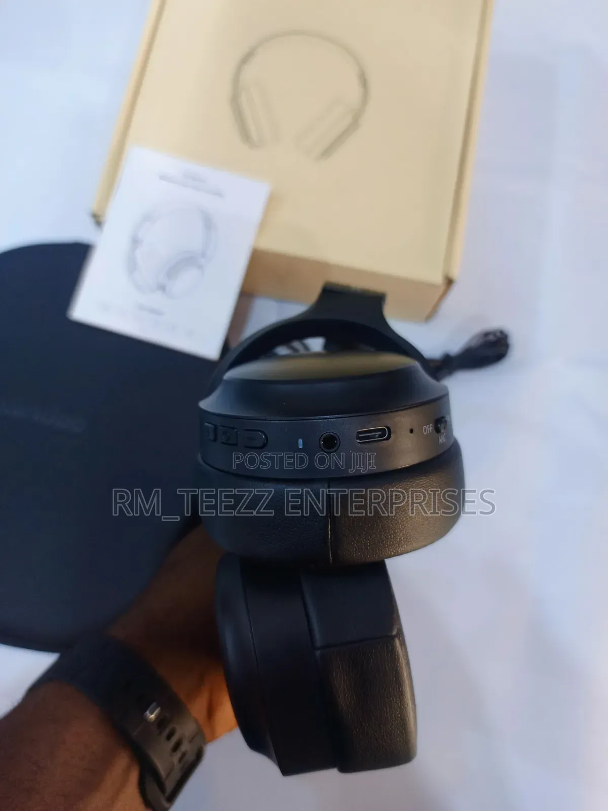Anc918b Active Noise Cancelling Wireless Headphones With Case