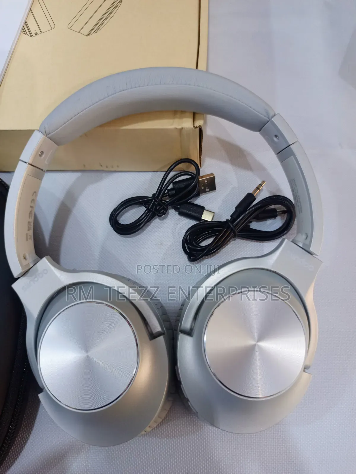 Anc805b Active Noise Cancelling Wireless Headphones With Case