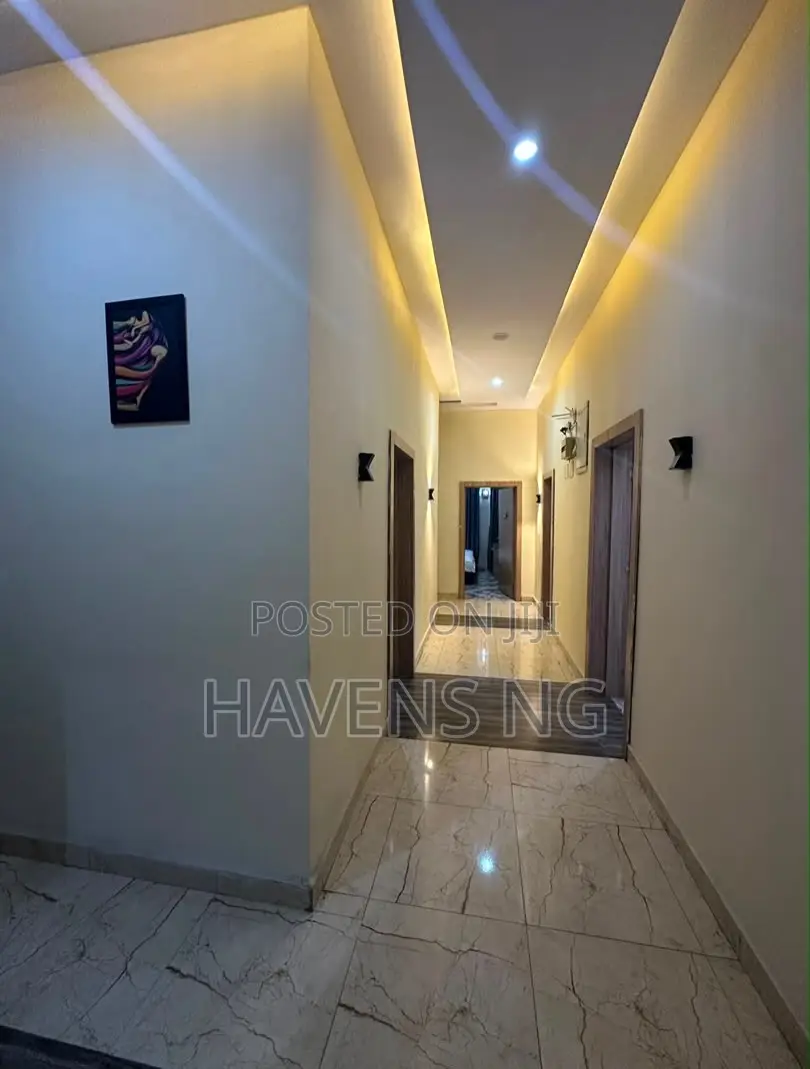 Furnished 9bdrm Duplex in Obio-Akpor for sale