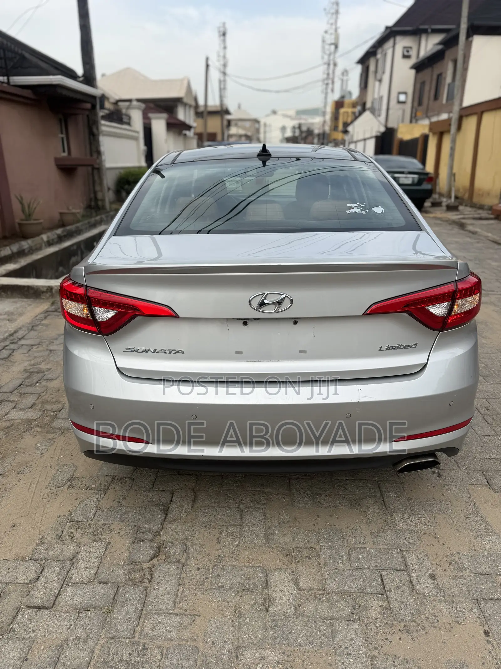 Hyundai Sonata Limited w/Brown Leather 4dr Sedan (2.4L 4cyl 6A) 2015 Silver