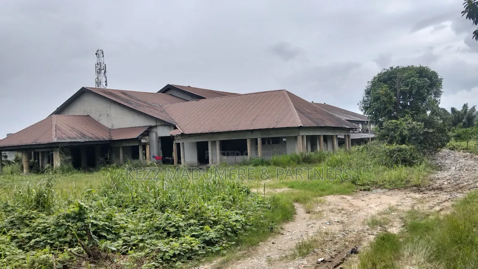 For Sale : 5000 Sqmtrs Massive Warehouse on 35 Plots at Airport Rd, Ph