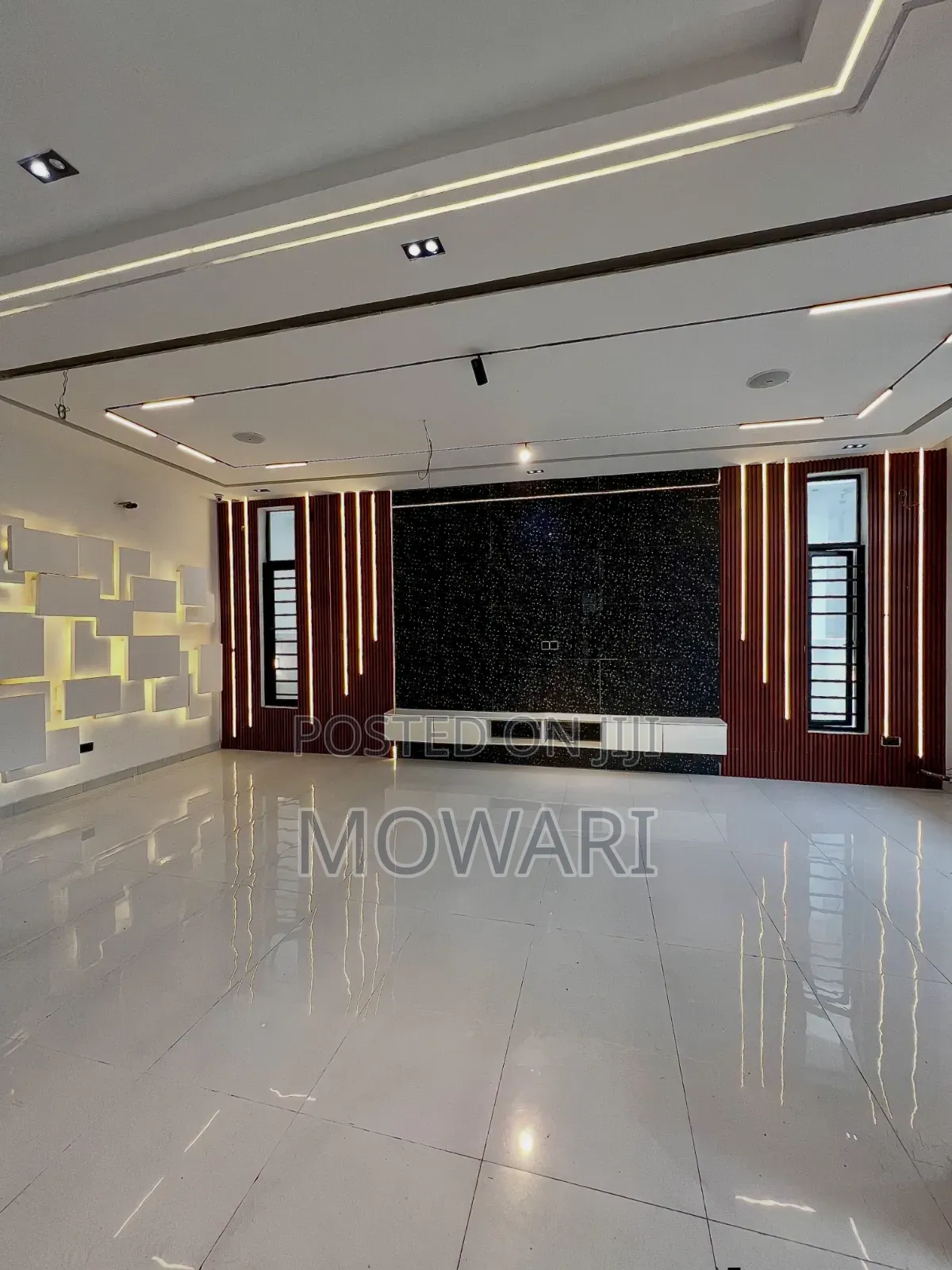 5bdrm Duplex in Lekki Expressway for sale