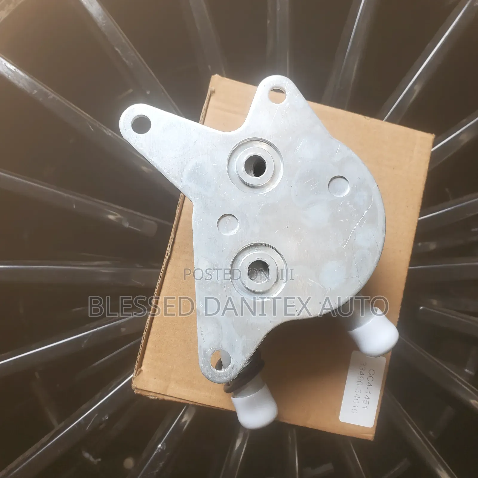 Oil Cooler of Toyota Tundra, LandCruiser and Lx570 2010 to 2018