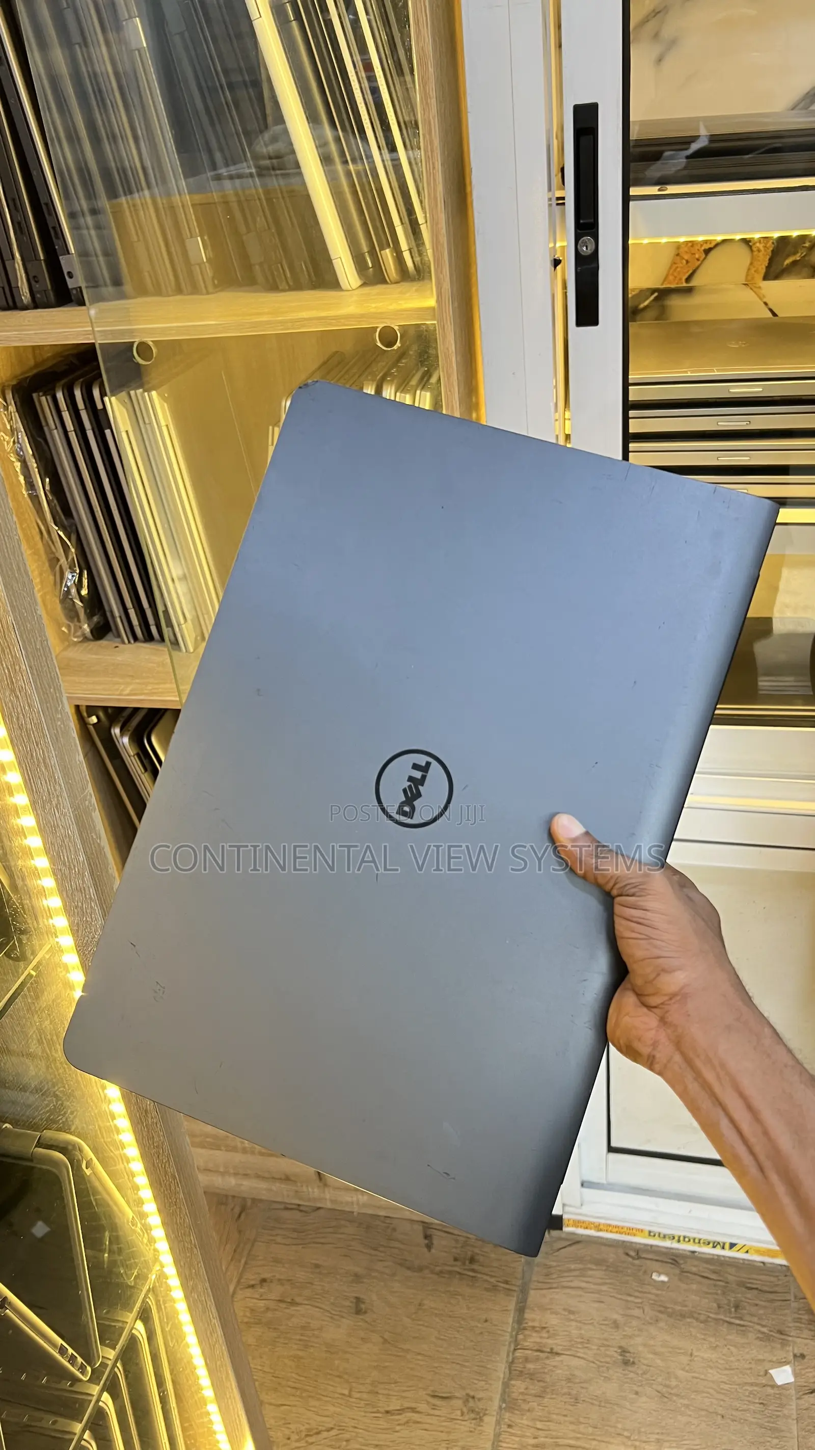 Laptop Dell Latitude 3550 8GB Intel Core i5 HDD 500GB
