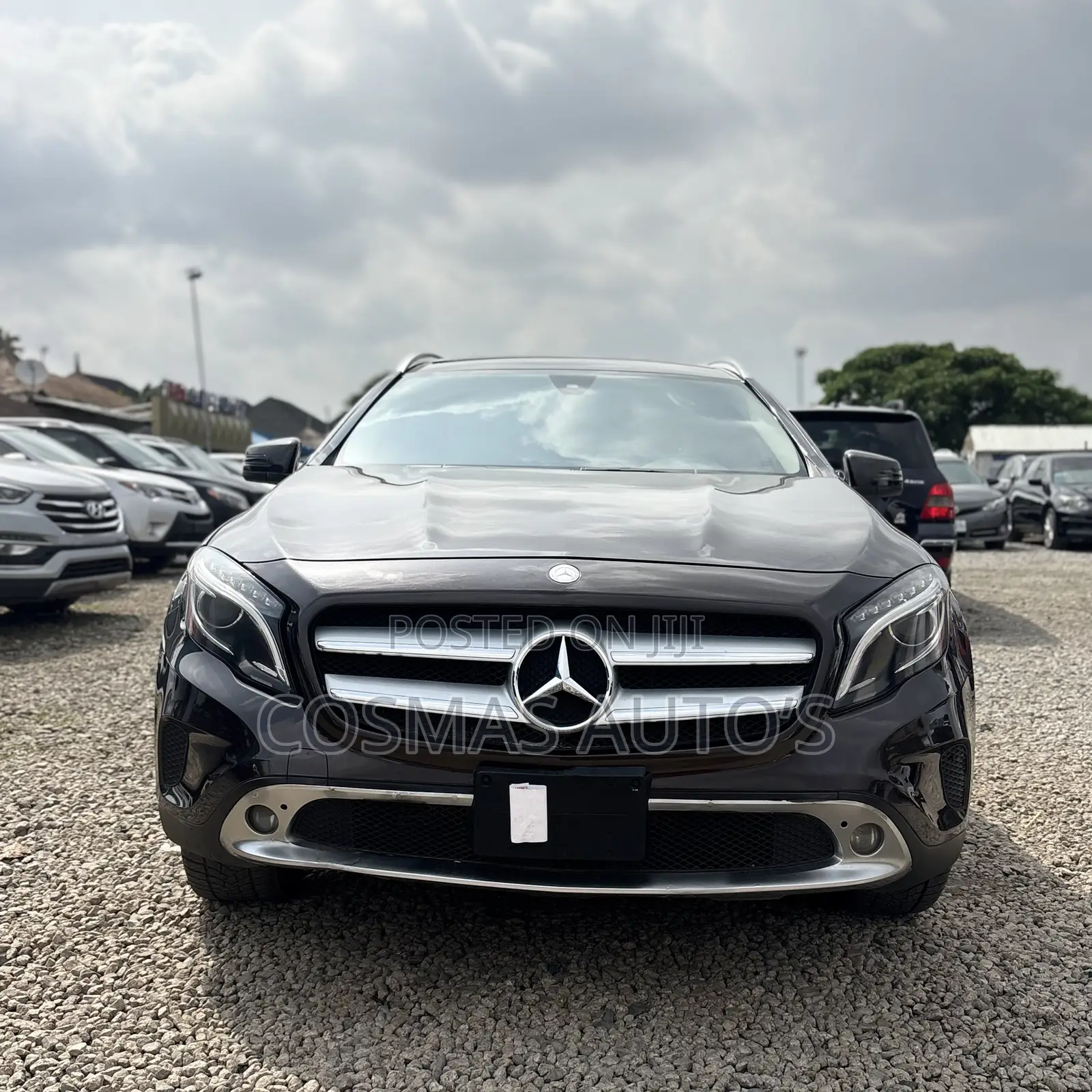 Mercedes-Benz GLA 250 2015 Maroon