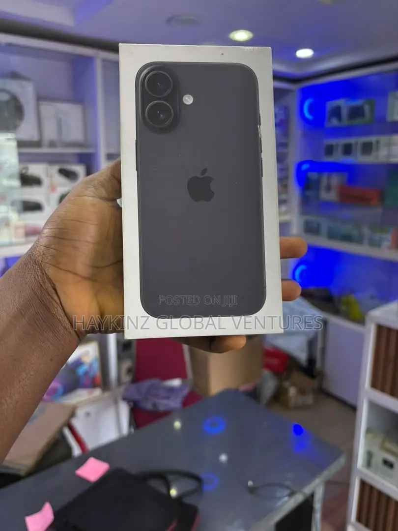 New Apple iPhone 16 128 GB Black