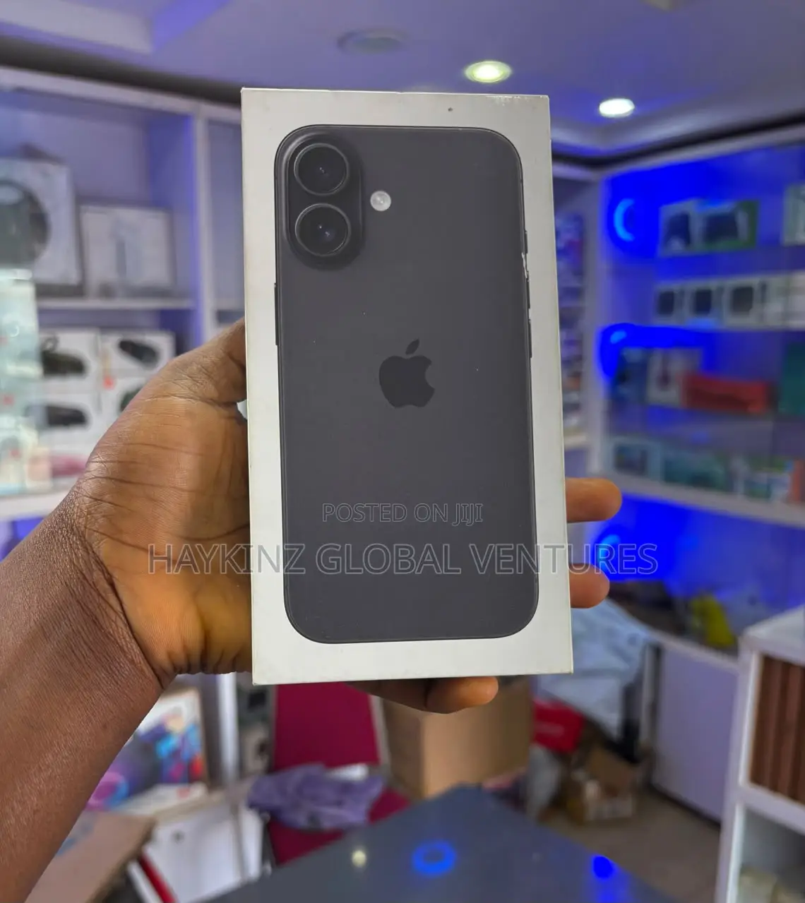 New Apple iPhone 16 128 GB Black