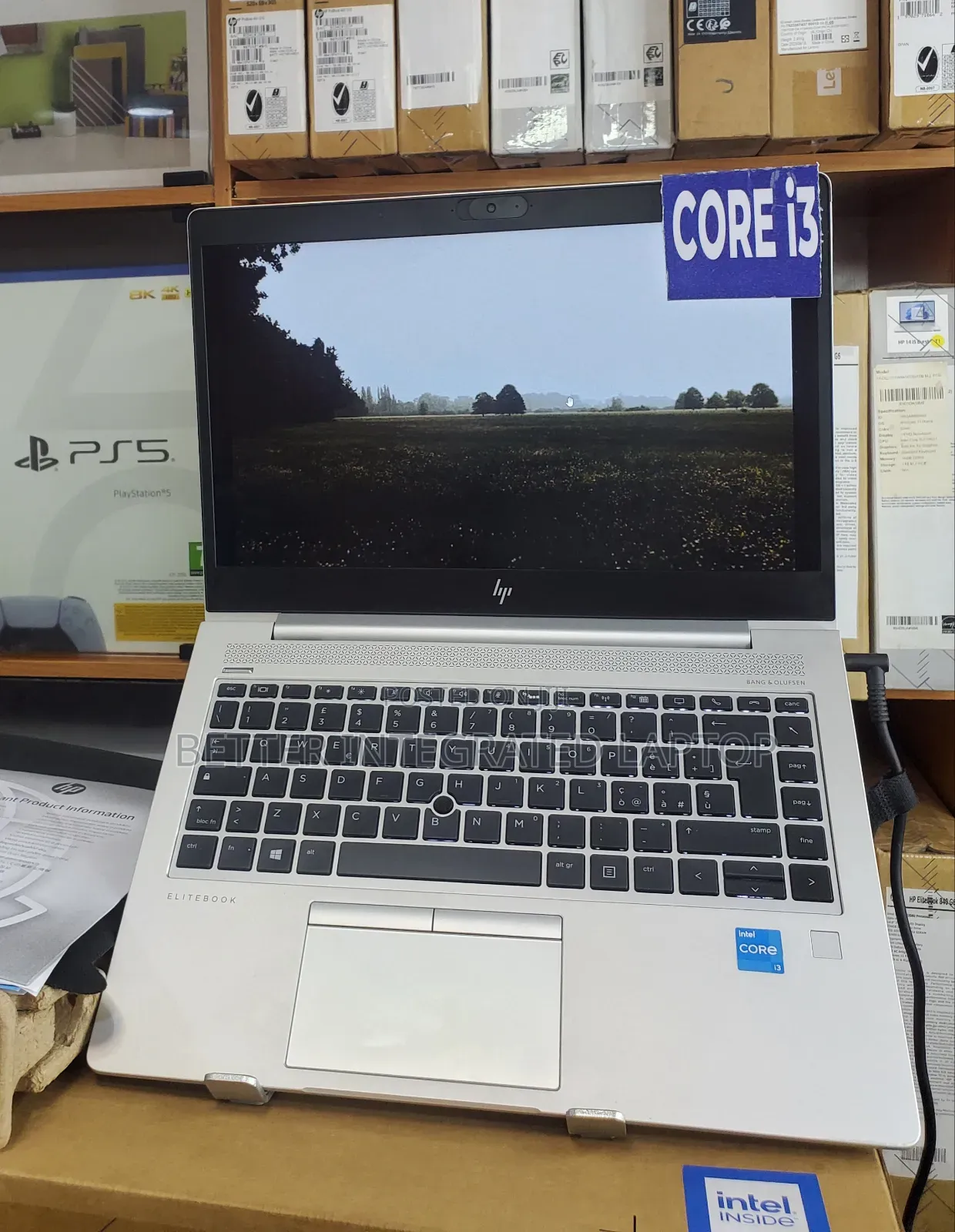 New Laptop HP EliteBook 745 G5 12GB Intel Core i3 SSD 256GB