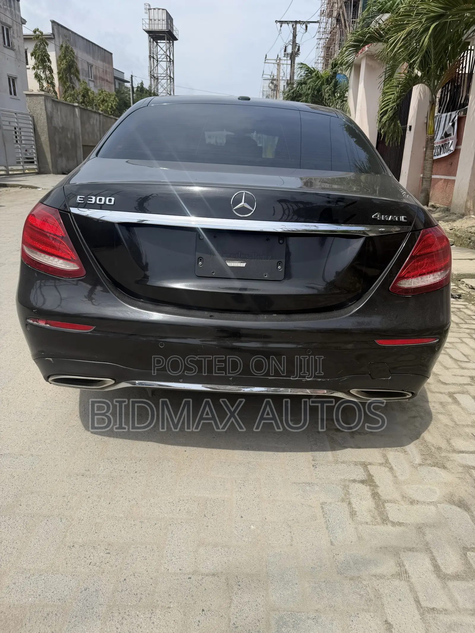 Mercedes-Benz E300 4Matic AWD Sedan (2.0L 4cyl 9A) 2017 Black