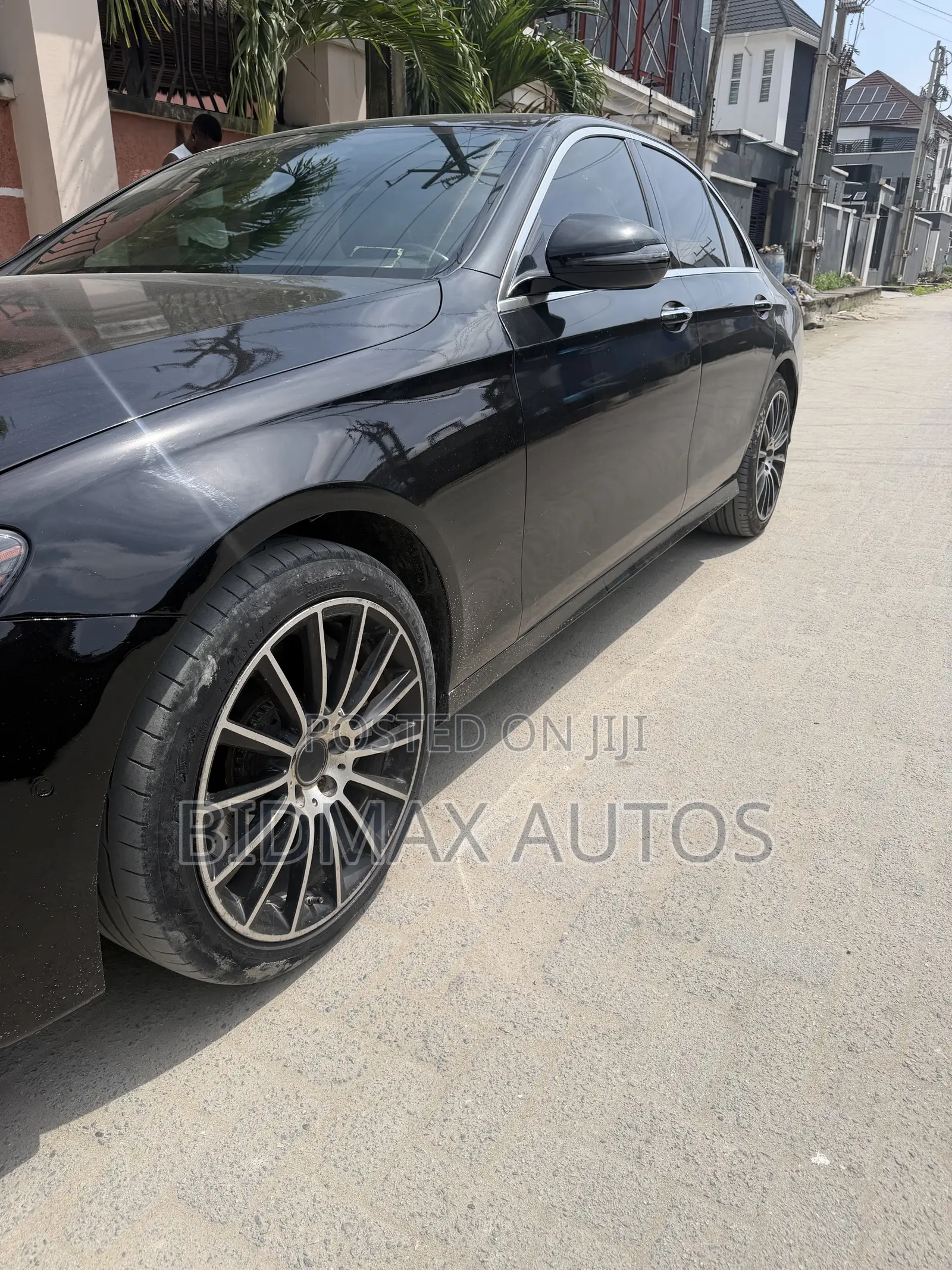 Mercedes-Benz E300 4Matic AWD Sedan (2.0L 4cyl 9A) 2017 Black