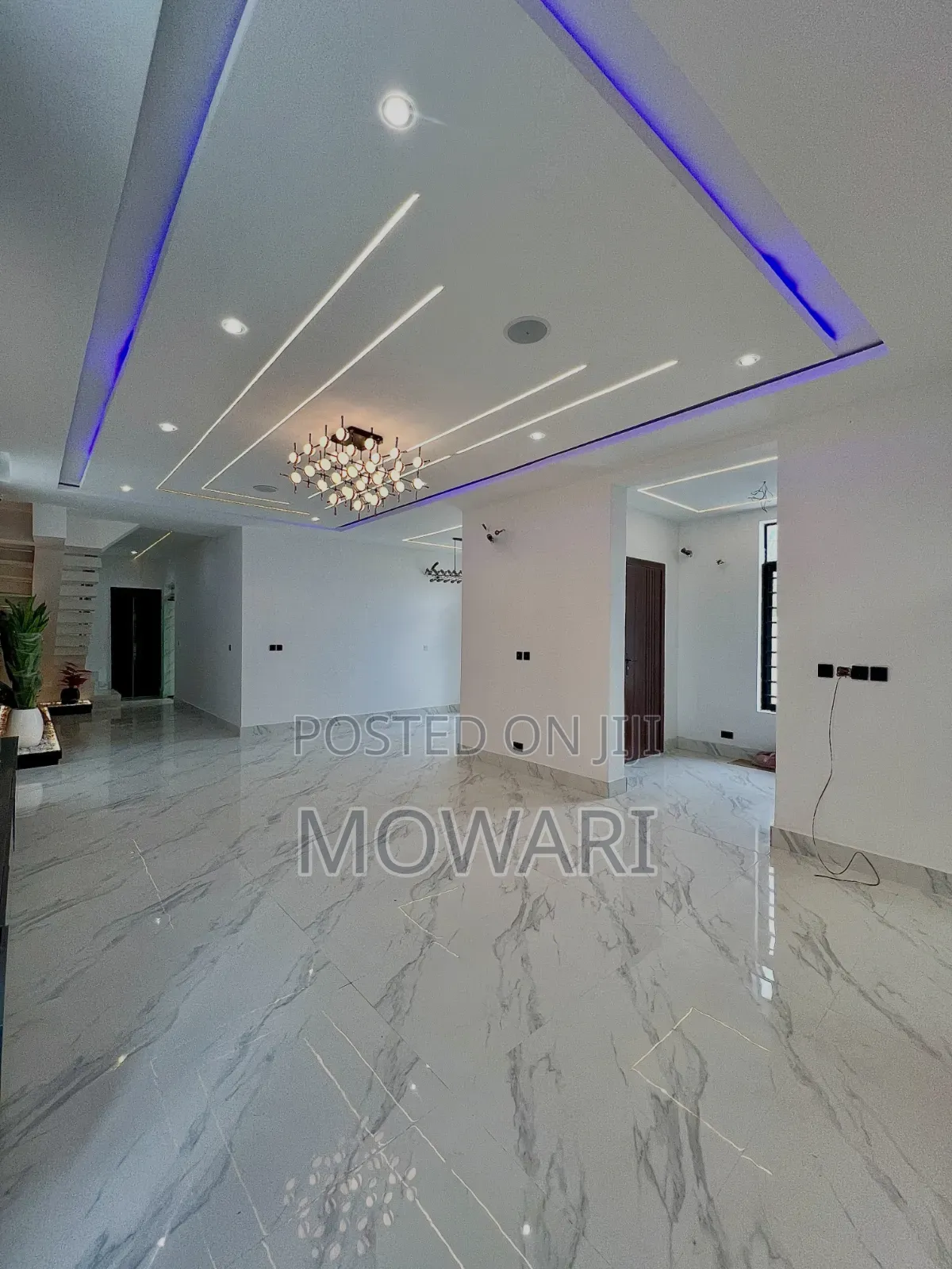 5bdrm Duplex in Lekki Expressway for sale