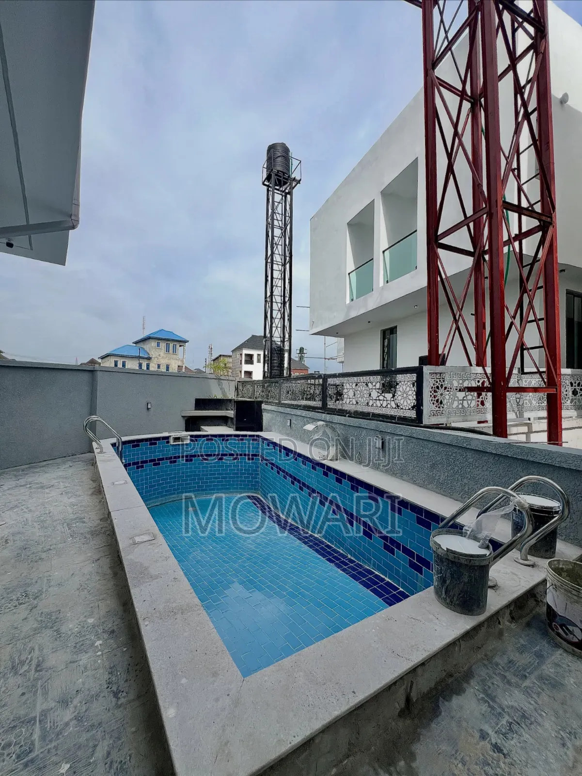 5bdrm Duplex in Lekki Expressway for sale
