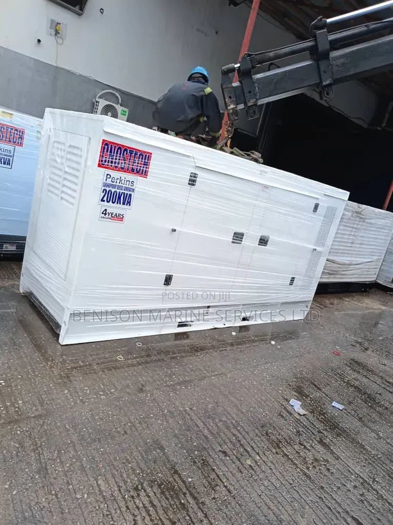 30KVA Perkins Soundproof Diesel Generator