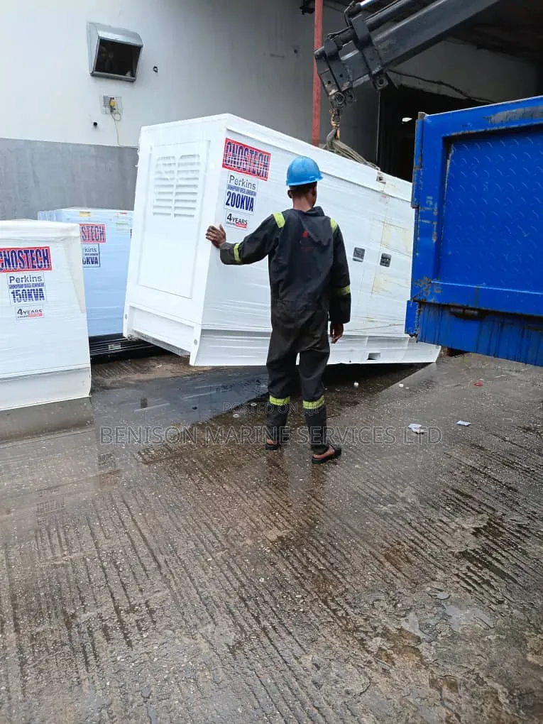 30KVA Perkins Soundproof Diesel Generator