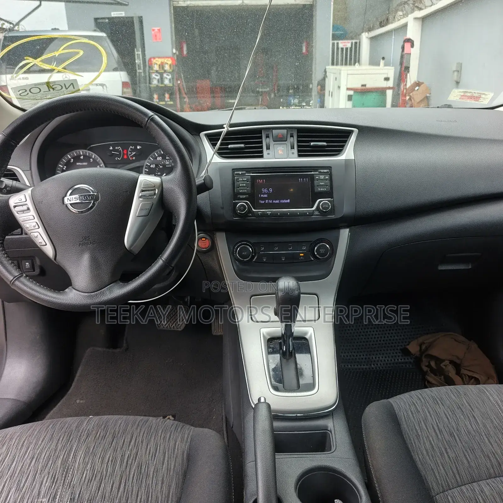 Nissan Sentra 2015 Gray