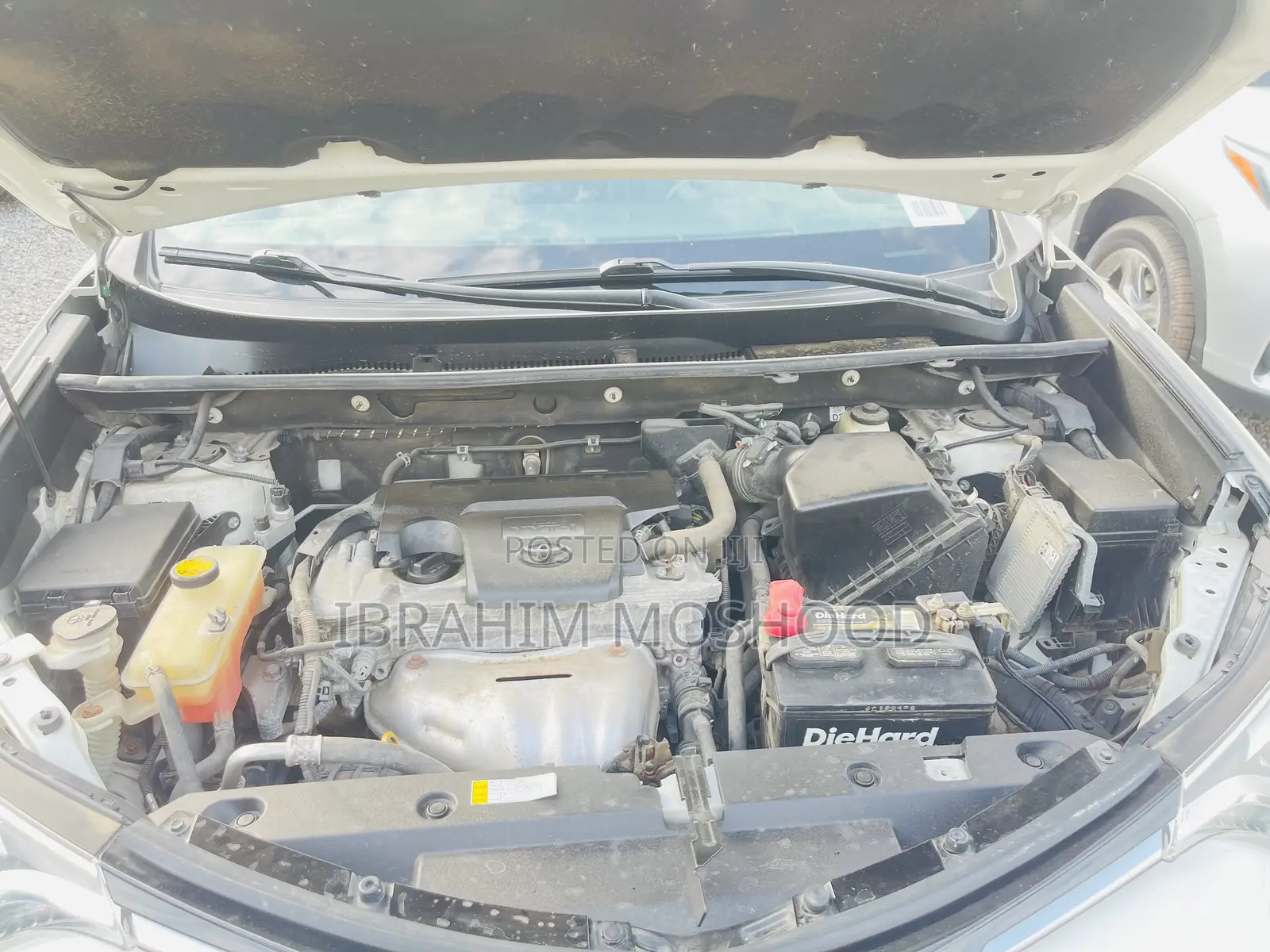 Toyota RAV4 Limited AWD (2.5L 4cyl 6A) 2016 White