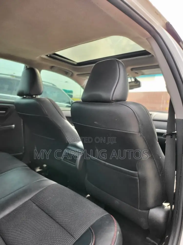 Toyota Camry 2015 White
