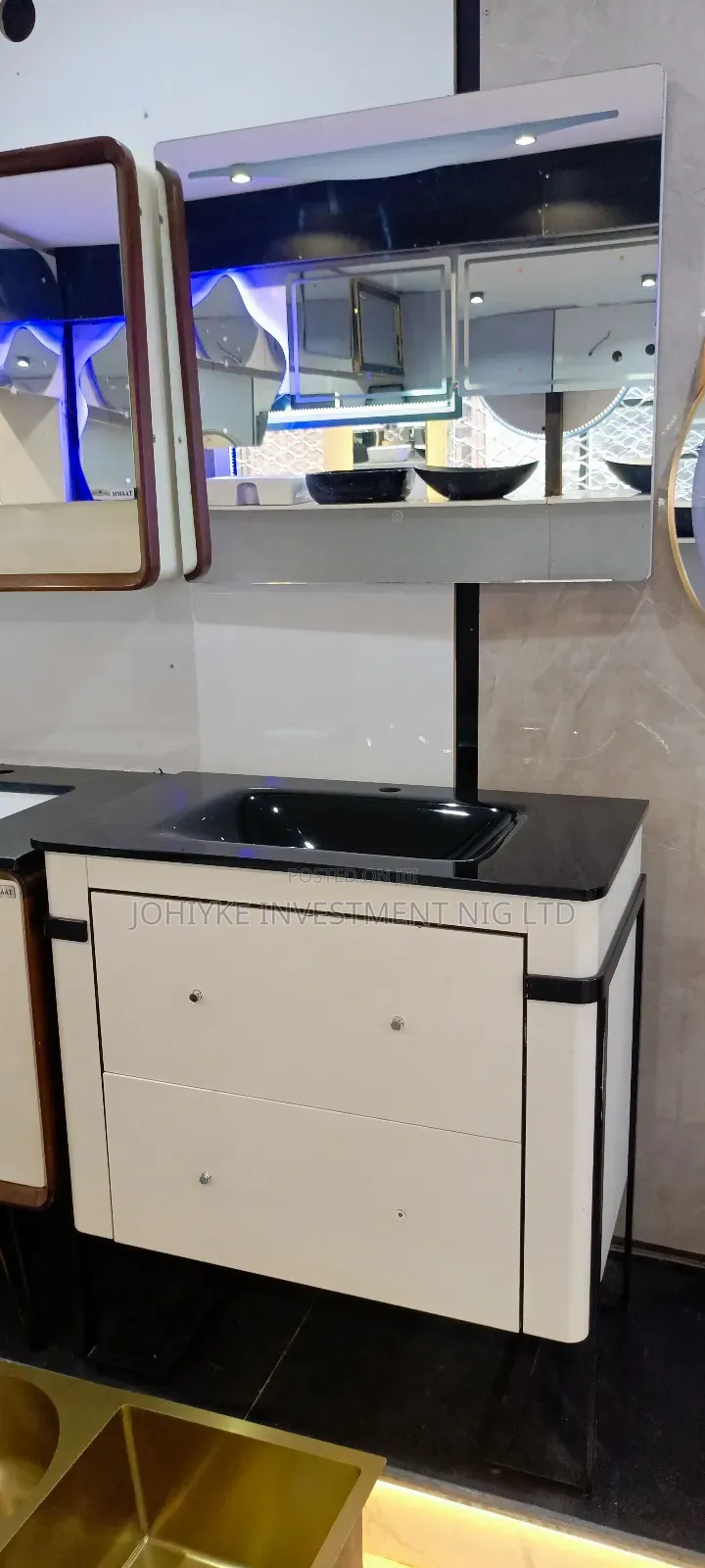 High Quality Masters Cabinet Washand Basin