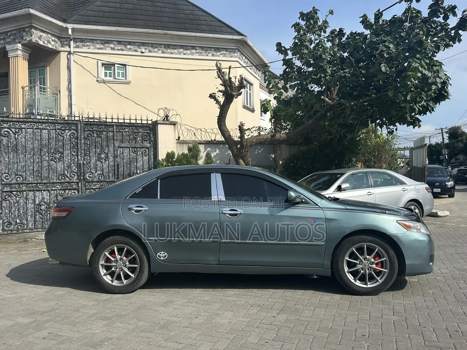 Toyota Camry LE 4dr Sedan (2.4L 4cyl 5A) 2009 Green