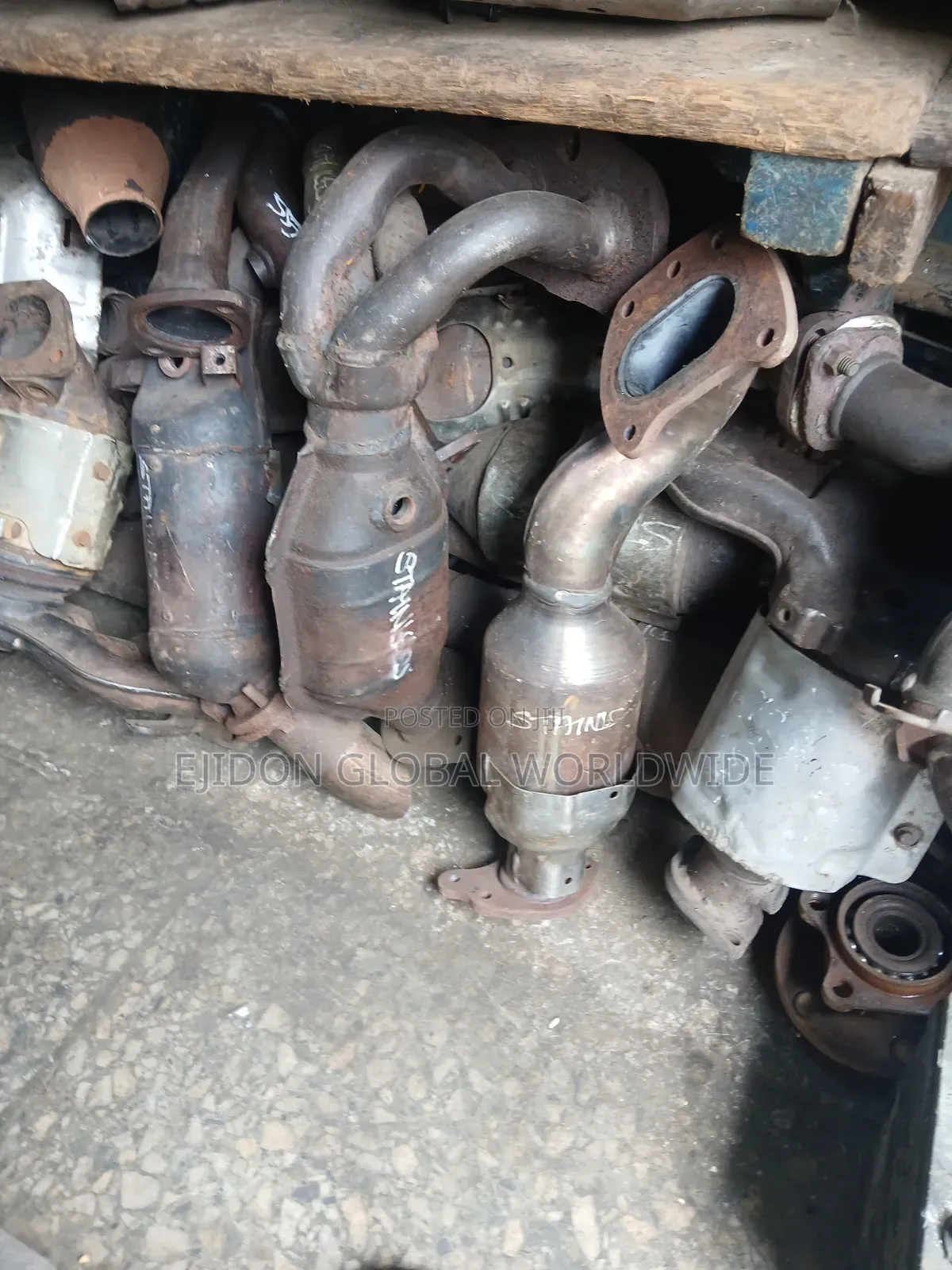 1gr Engine Exhaust Manifold Catalyst Toyota Tacoma 4RUNNER 2015 2018