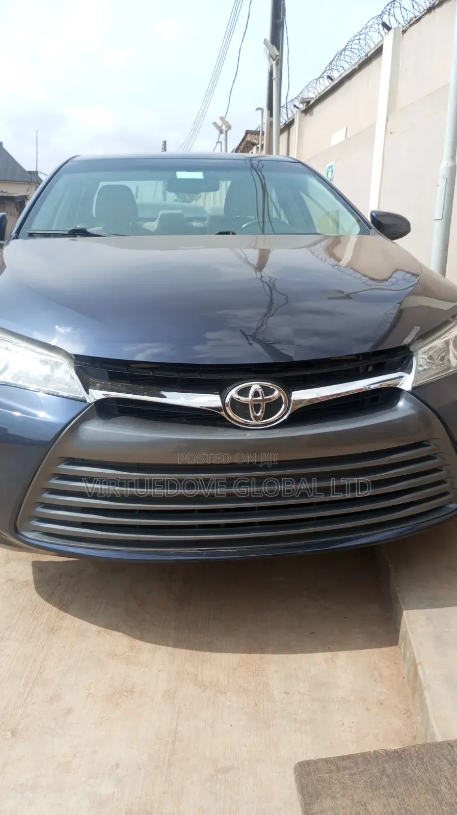 Toyota Camry 2016 Blue