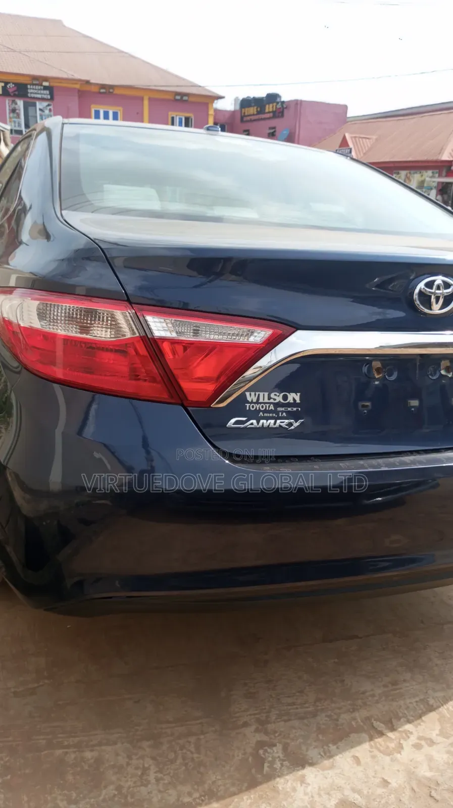 Toyota Camry 2016 Blue