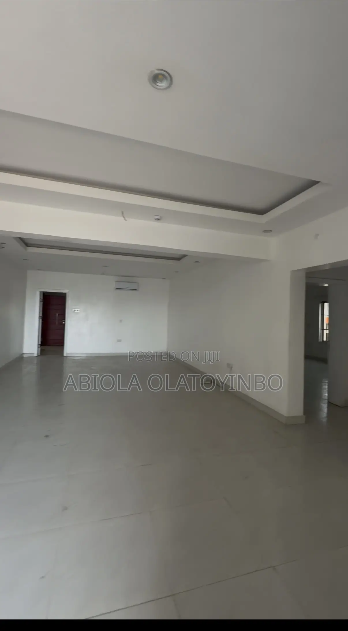 2bdrm Penthouse in Ahmadu Bello Way for rent