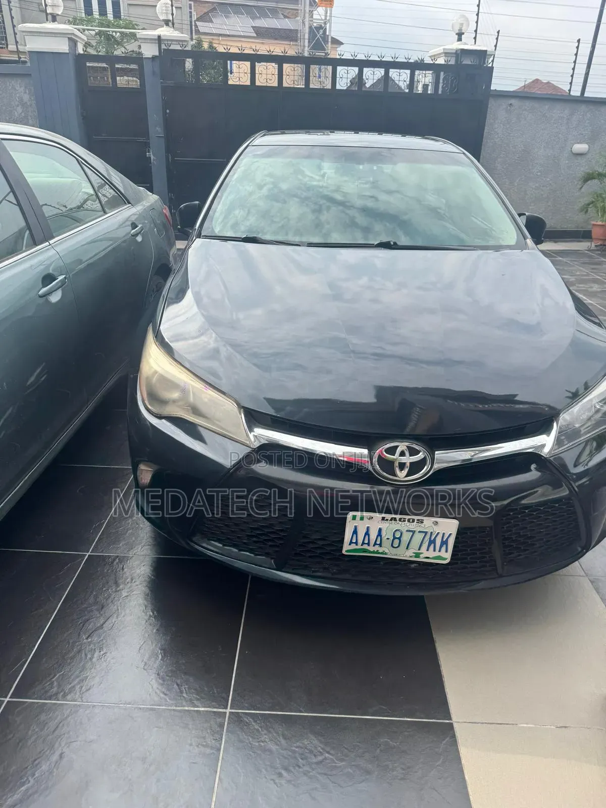 Toyota Camry 2017 Black