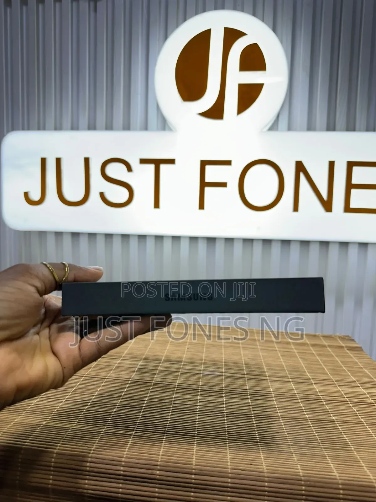 New Samsung Galaxy Z Fold8 Ultra 256 GB Graphite