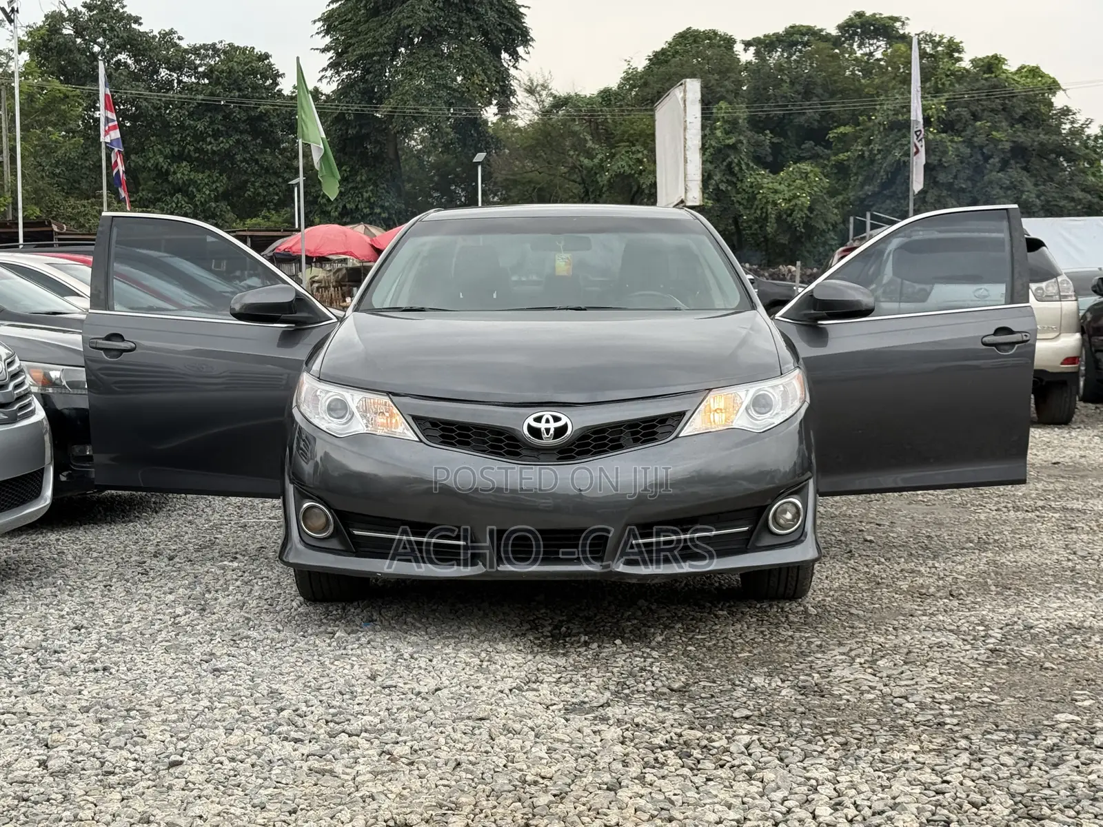 Toyota Camry 2013 Gray