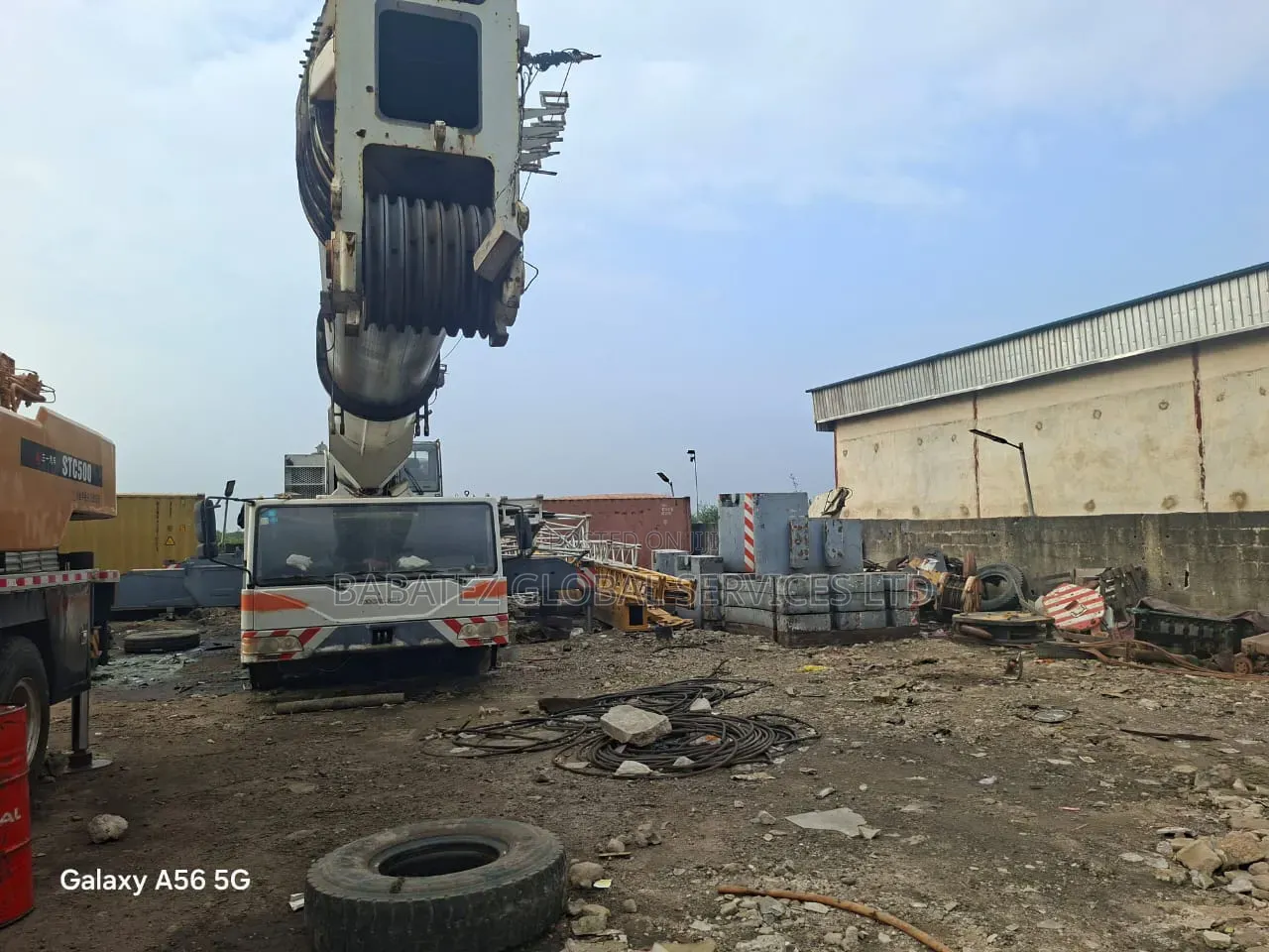 350 Tons Motorized Crain