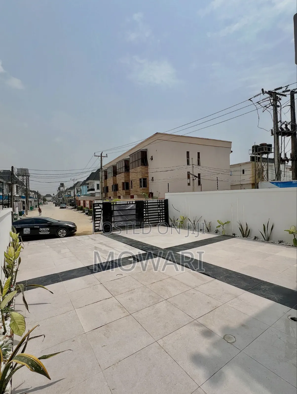 5bdrm Duplex in Lekki Expressway for sale