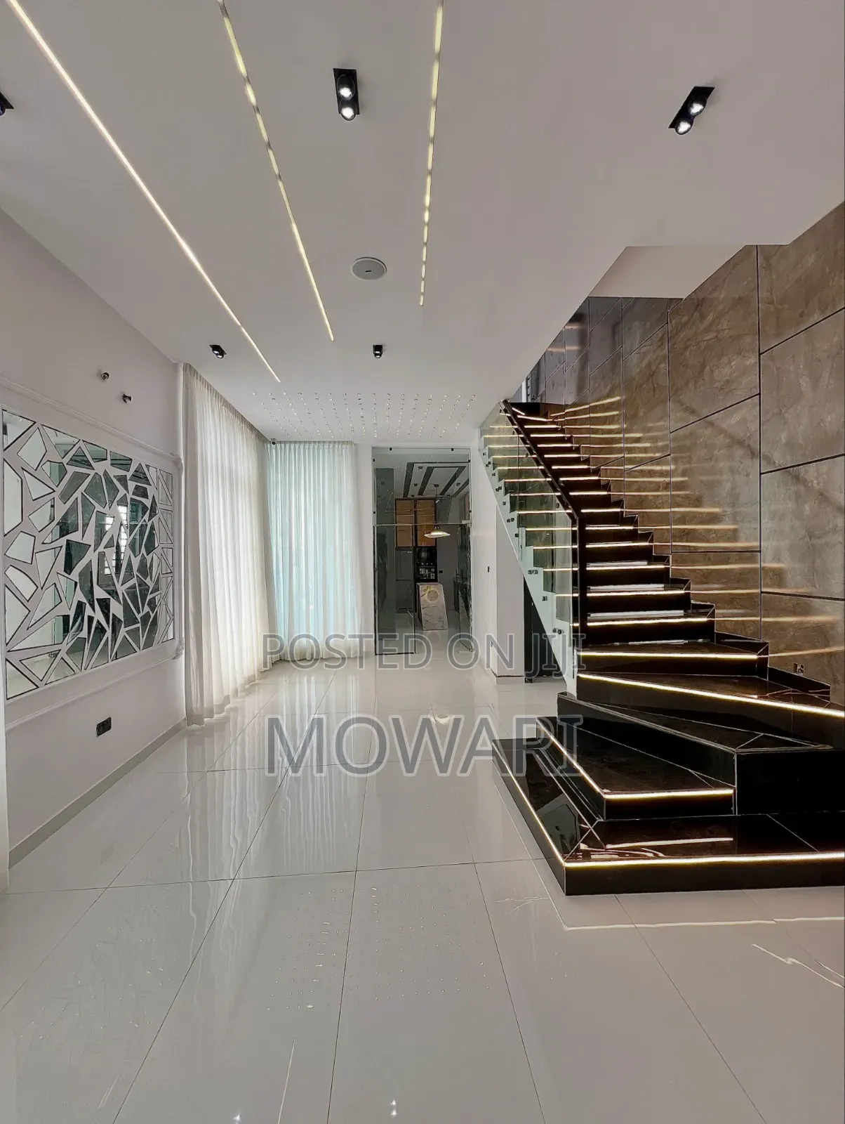 5bdrm Duplex in Lekki Expressway for sale