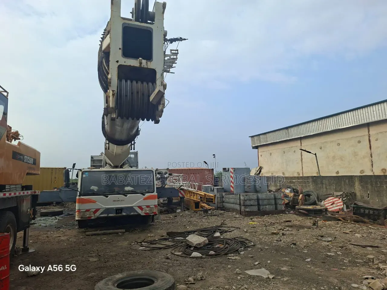 350 Tons Motorized Crain