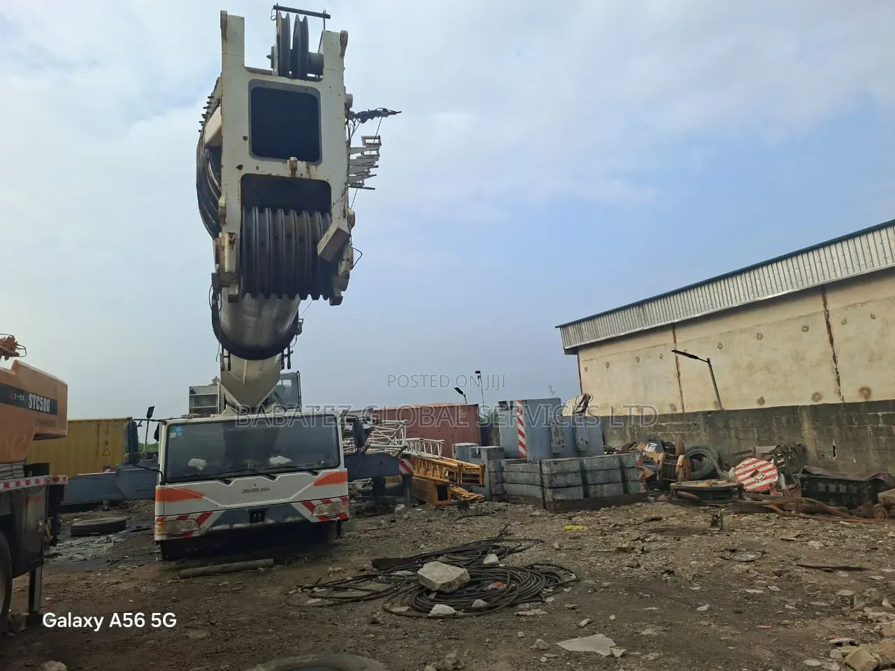 350 Tons Motorized Crain