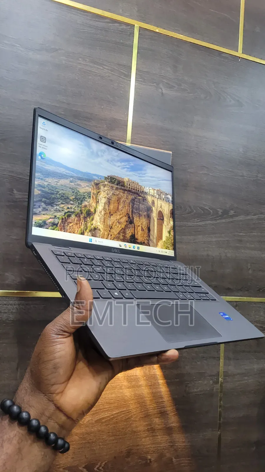 Laptop Dell Latitude 7420 8GB Intel Core i5 SSD 256GB