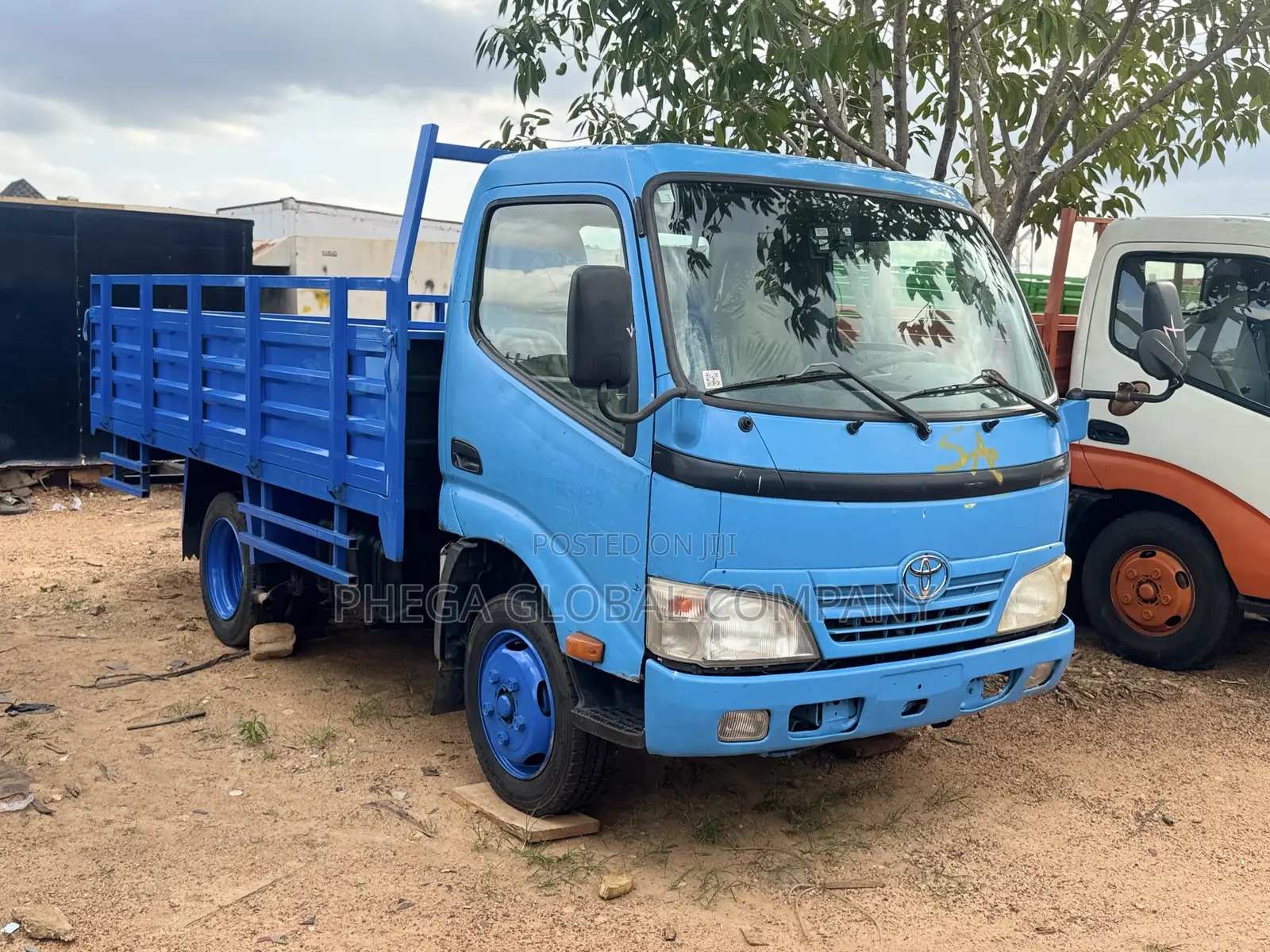 Toyota Dyna 200