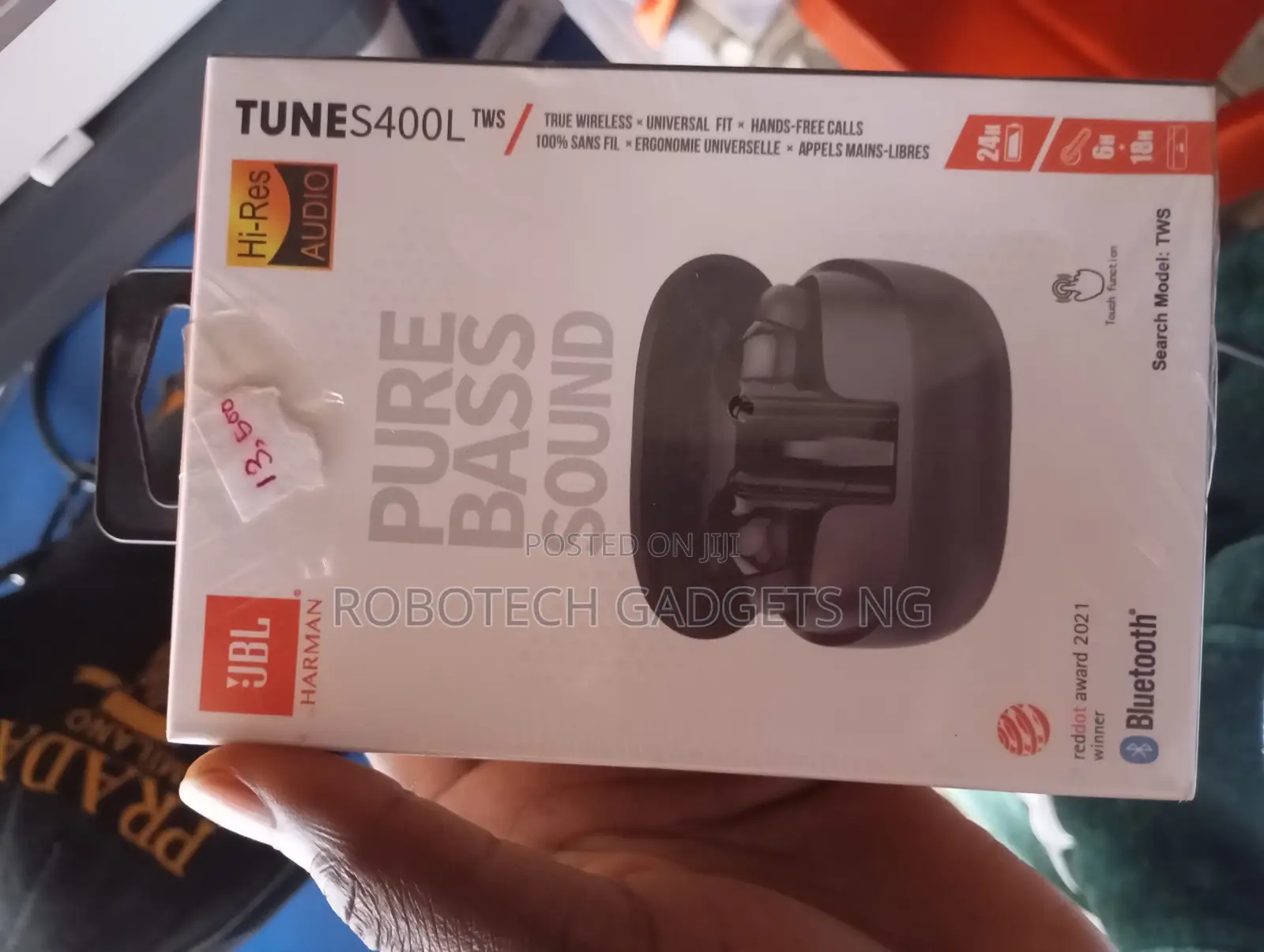 JBL Tunes400L Pure Base Sound Earpods