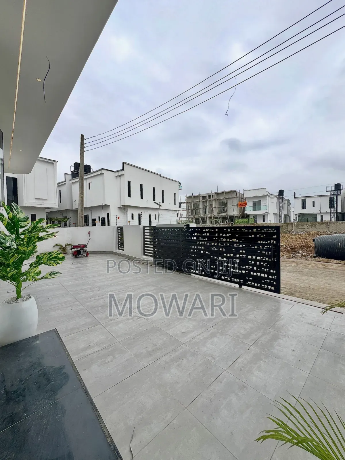 4bdrm Duplex in Lekki Phase 2 for sale