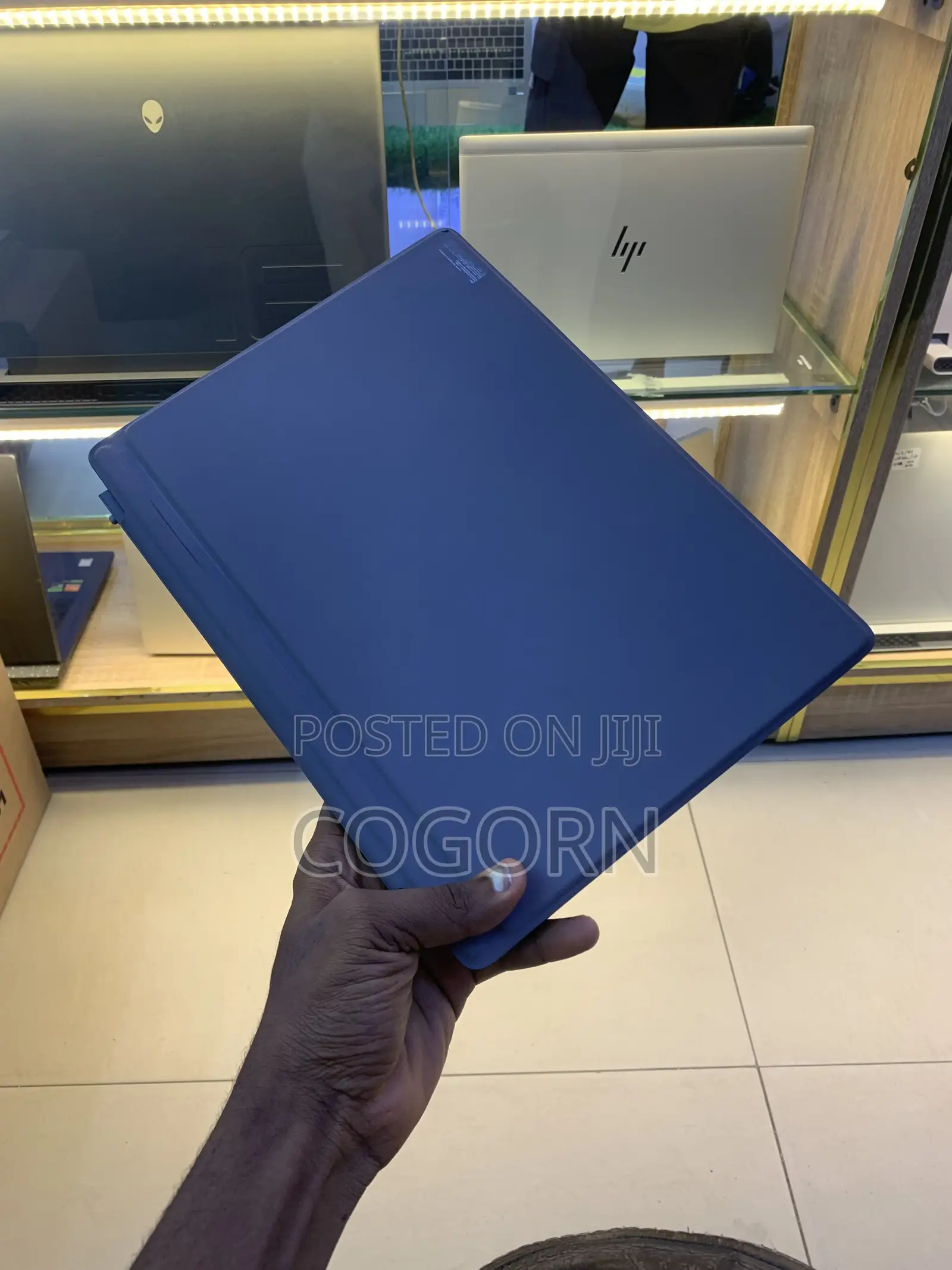 Laptop Dell Latitude 7200 2-in-1 16GB Intel Core i7 SSD 512GB