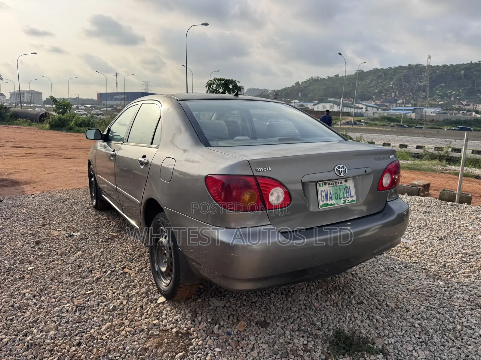 Toyota Corolla LE 2004 Gray