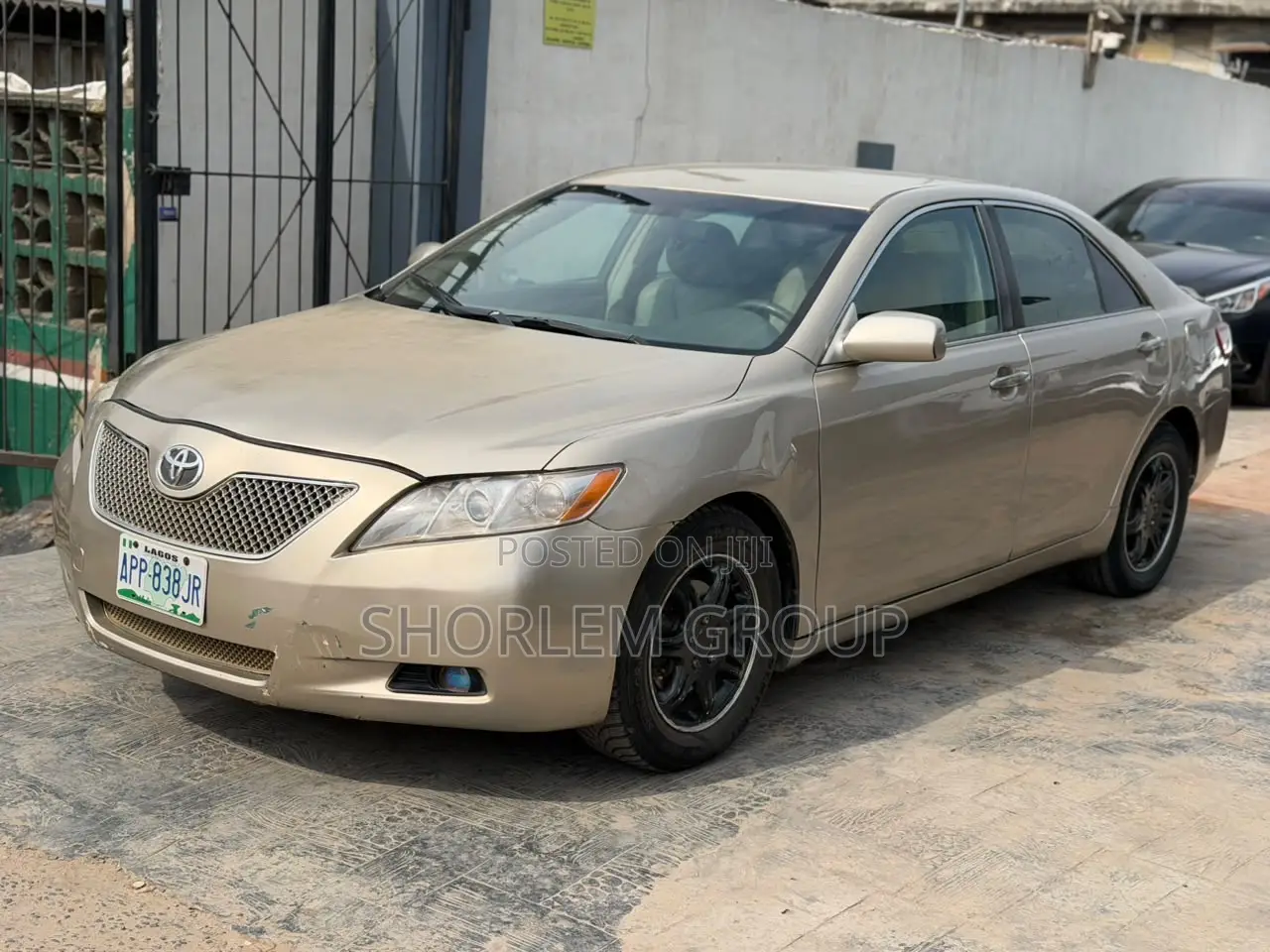 Toyota Camry 2008 Gold