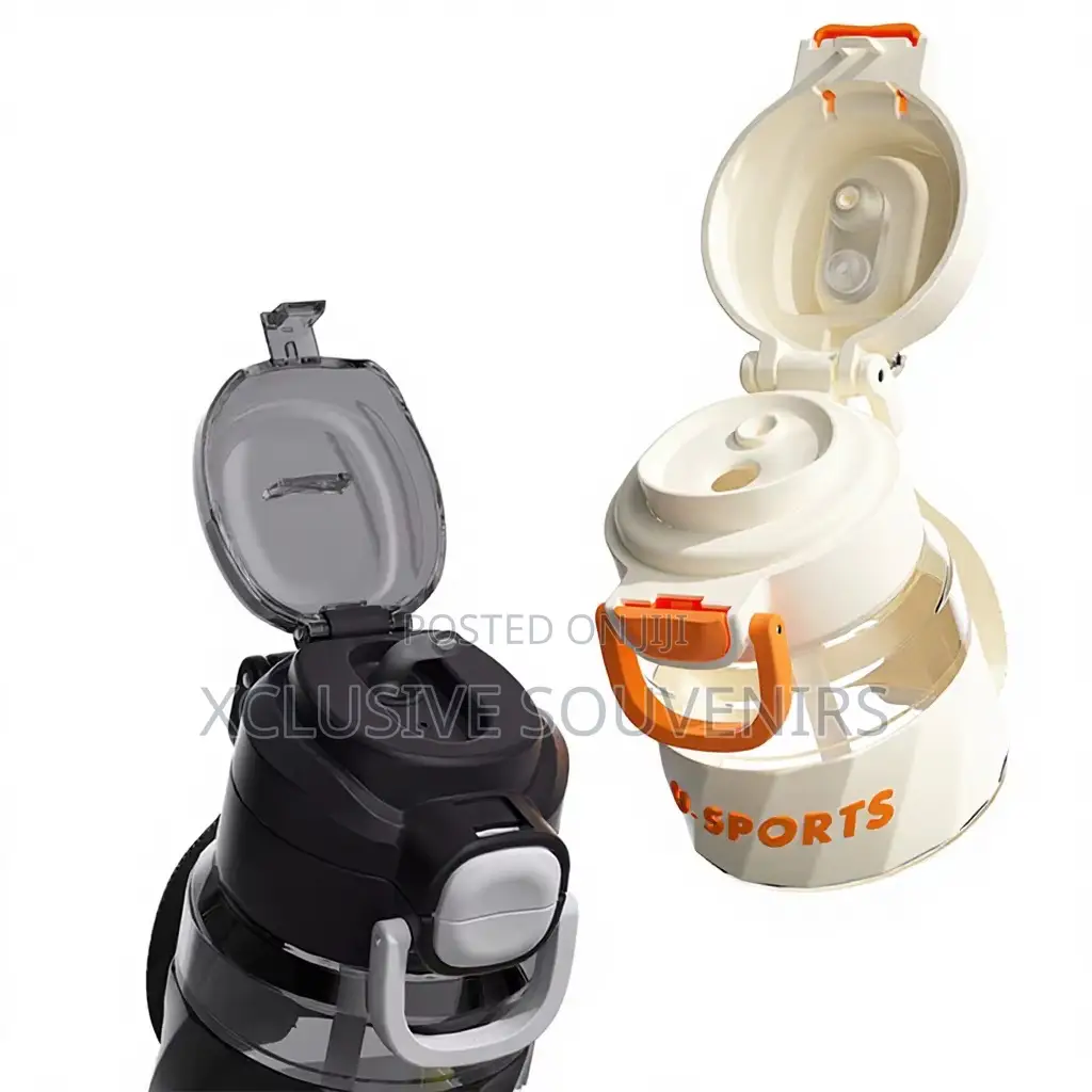 Leakproof Plastic Sports Water Bottle With Straw Lid