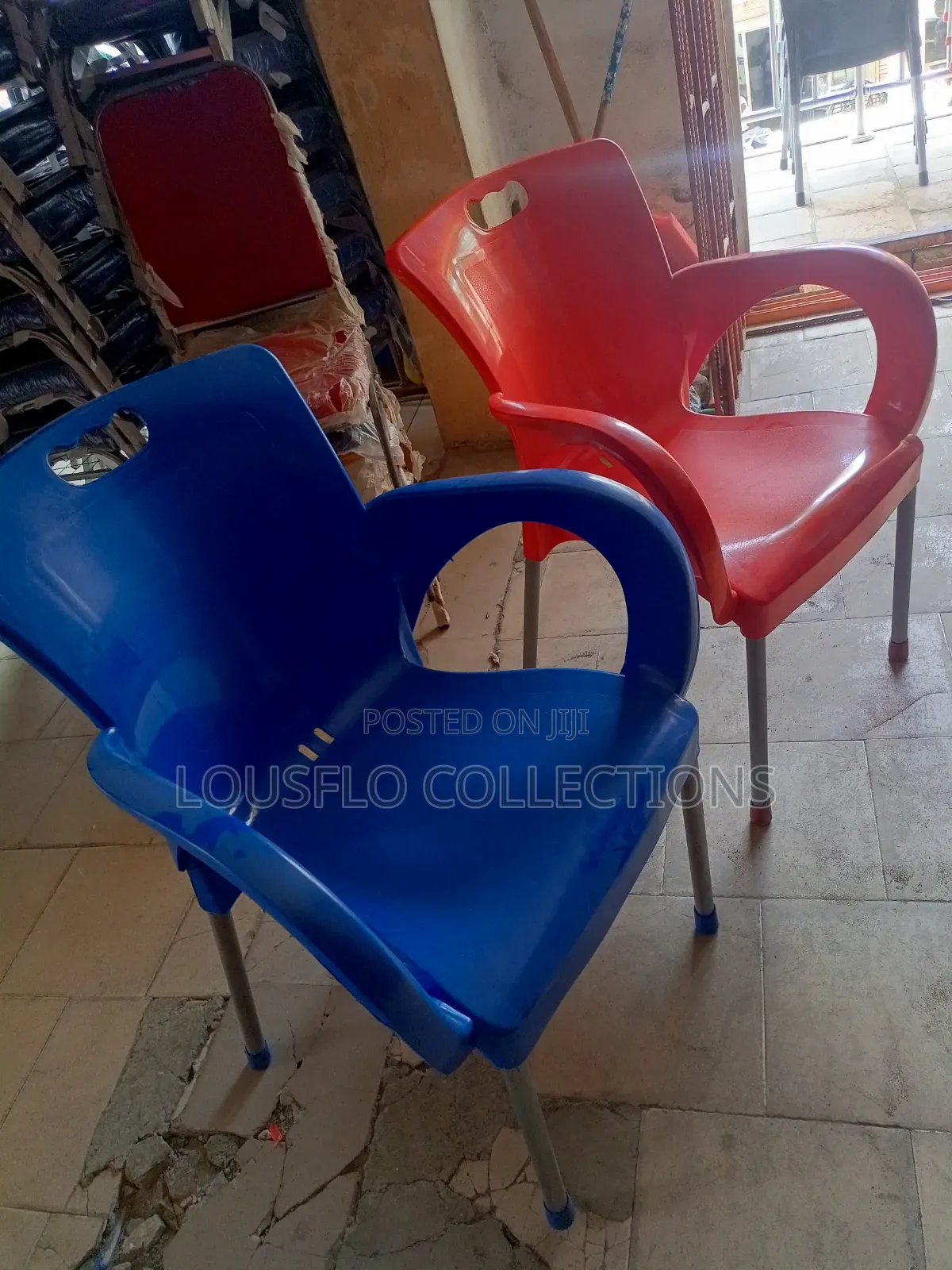 Quality Arm Plastic Chair With Iron Leg for Restaurant