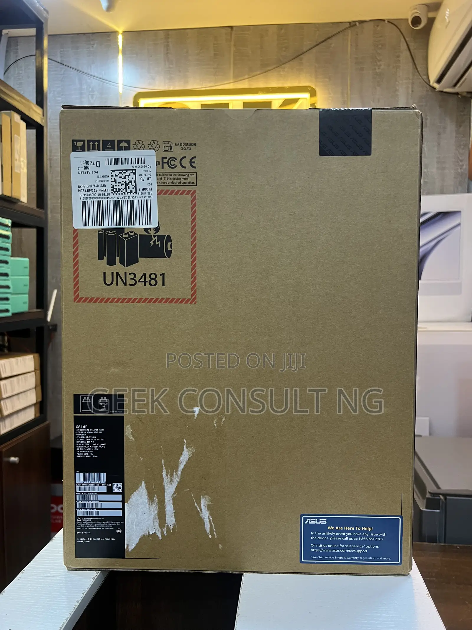New Laptop Asus ROG Strix G18 32GB AMD Ryzen 9 SSD 1T