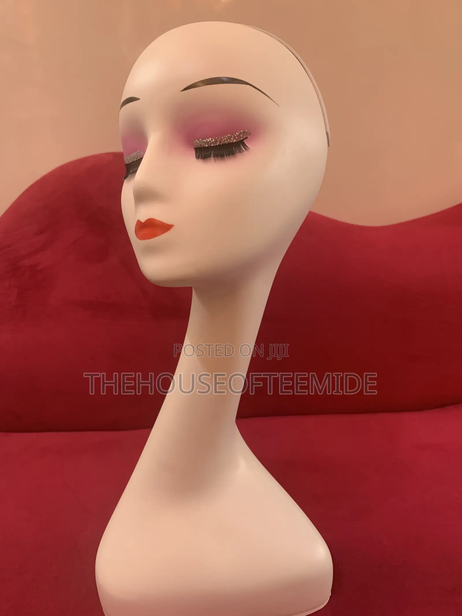 Pretty White Mannequin