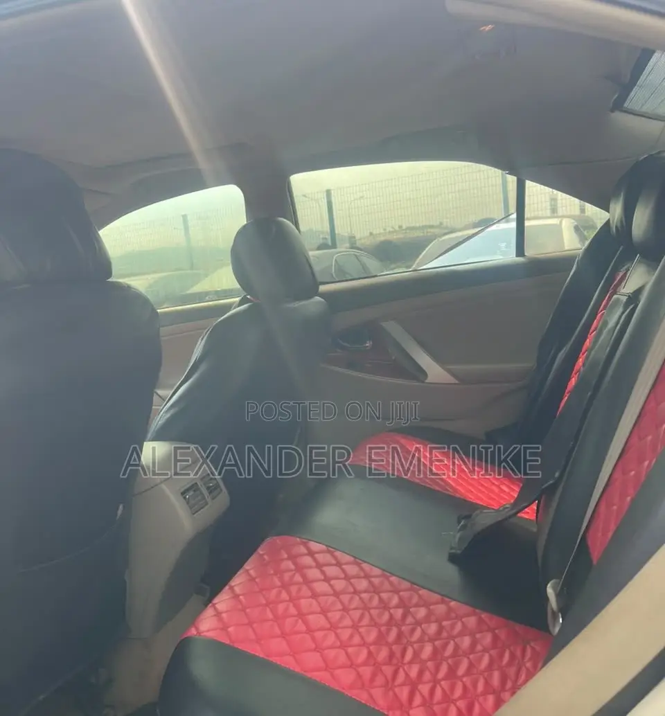 Toyota Camry XLE 4dr Sedan (2.4 4cyl 5A) 2008 Gray