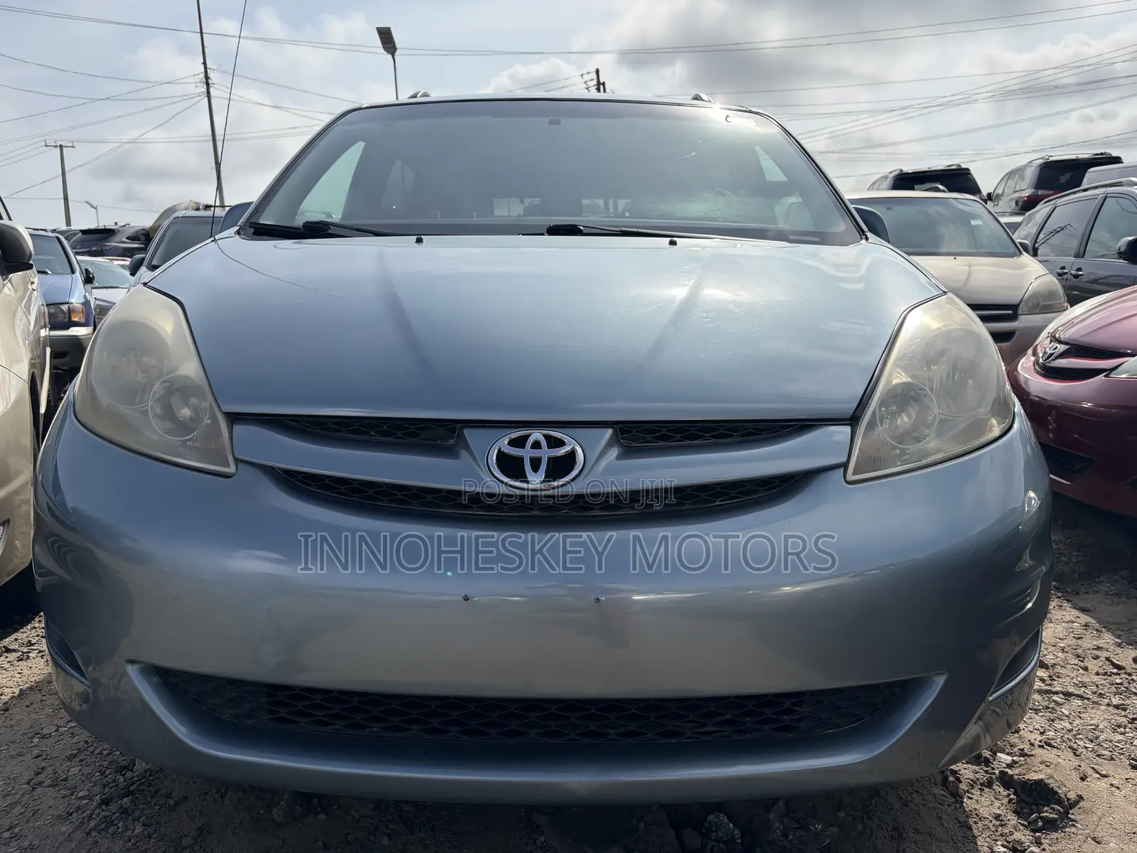 Toyota Sienna LE AWD 2009